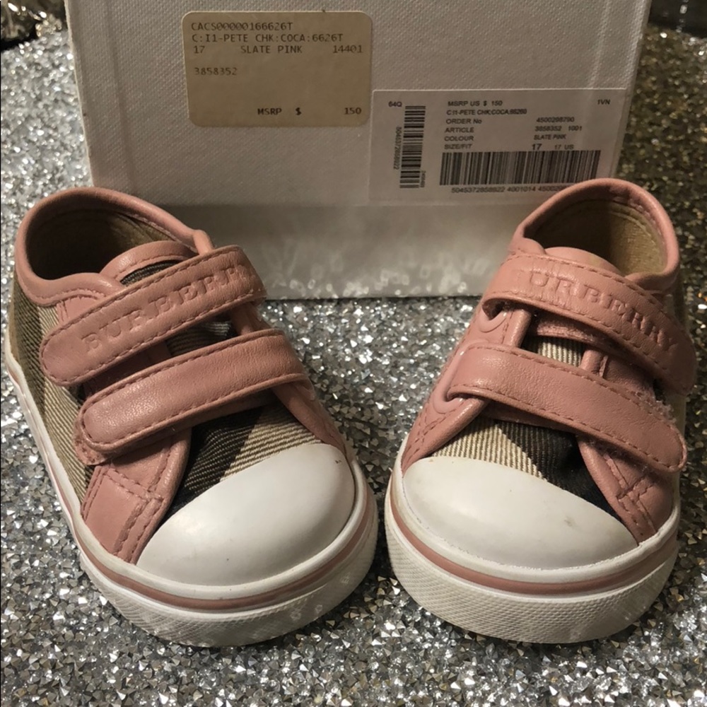 Burberry slate pink size 17 infant